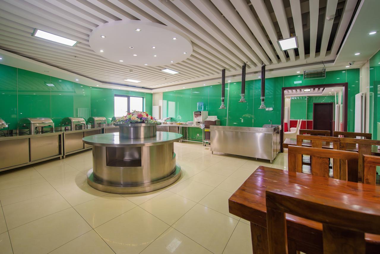 Dajiaoting International Business Hotel Beijing Exterior photo